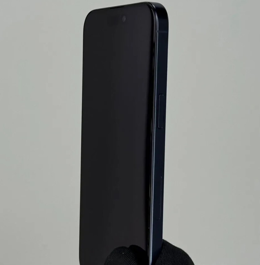iPhone 15 Pro Max, 256 ГБ б/у