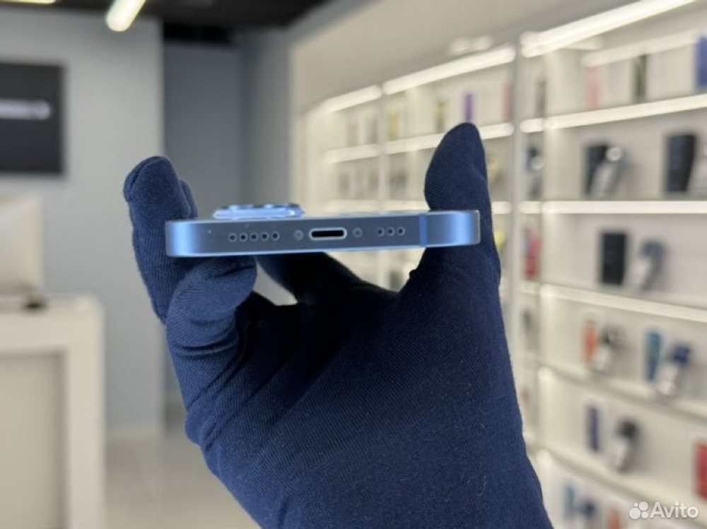 iPhone 14, 256 ГБ б/у