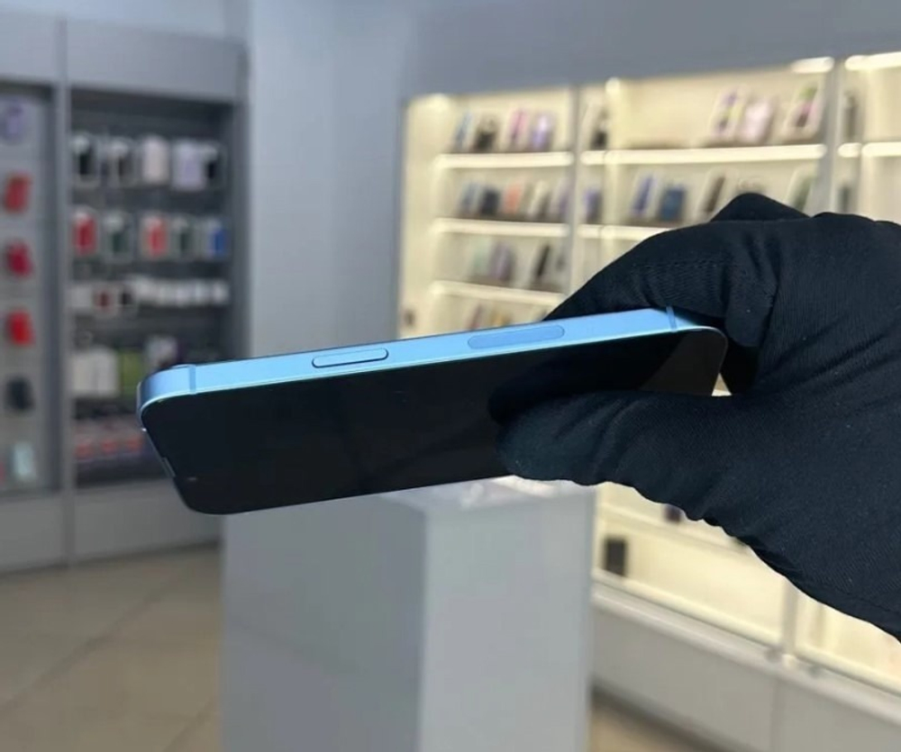 iPhone 14, 256 ГБ б/у
