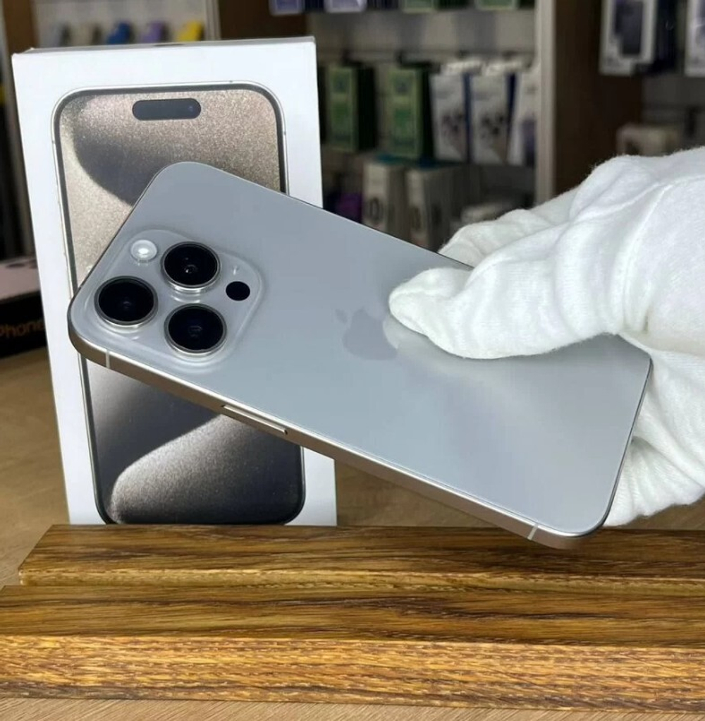iPhone 15 Pro, 256 ГБ б/у