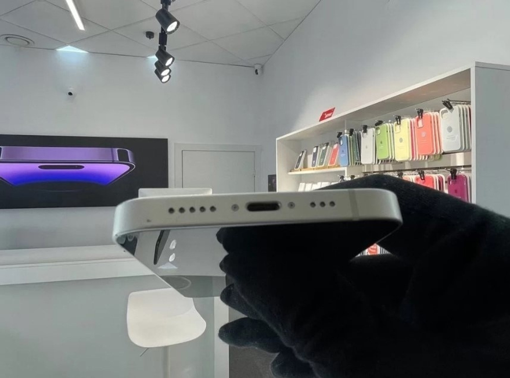 iPhone 13, 128 ГБ б/у