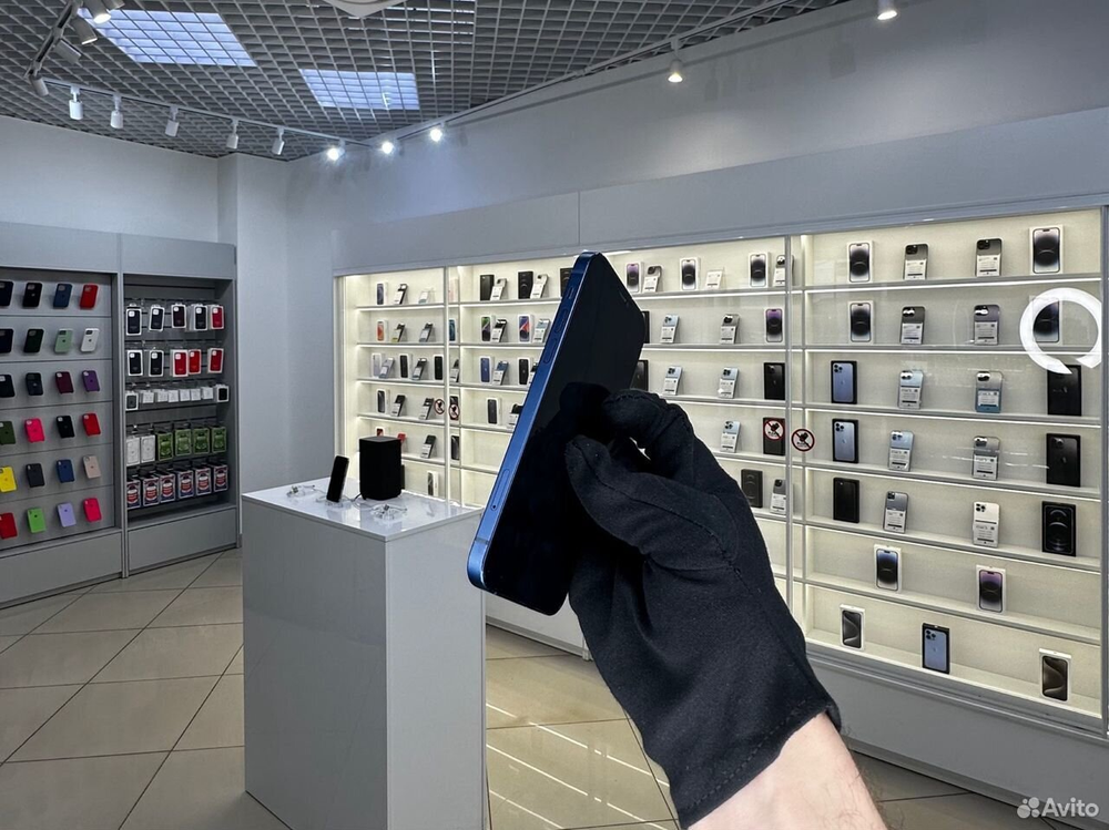 iPhone 12, 64 ГБ б/у