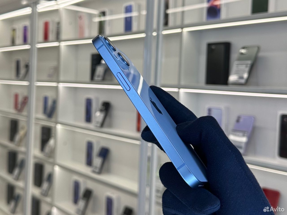 iPhone 14, 256 ГБ б/у