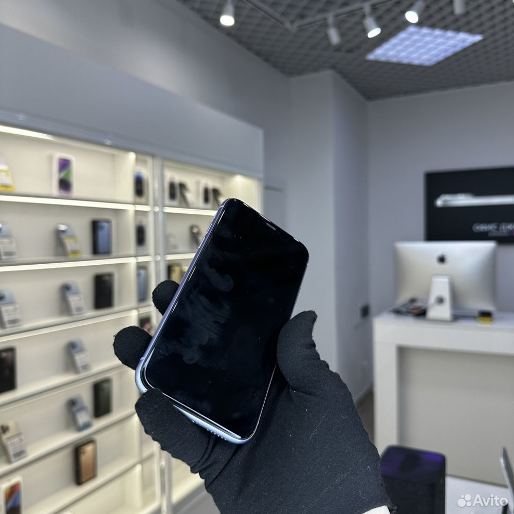 iPhone 11 256 ГБ б/у