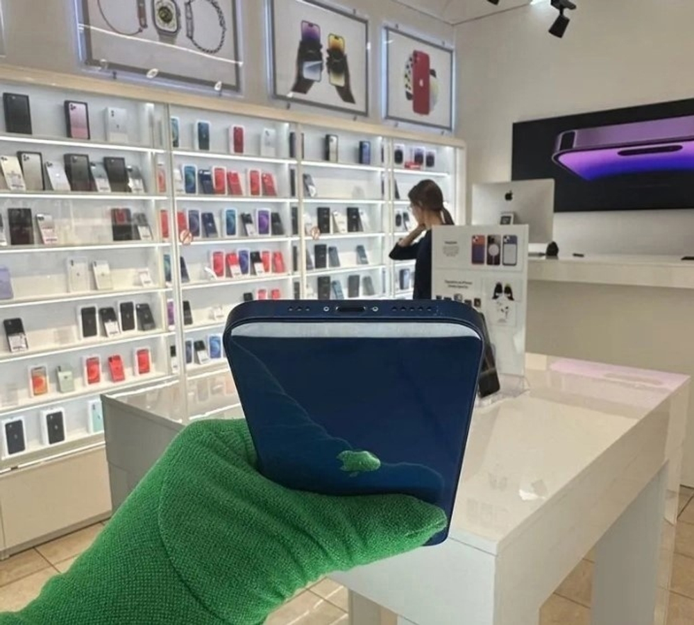 iPhone 12, 128 ГБ б/у