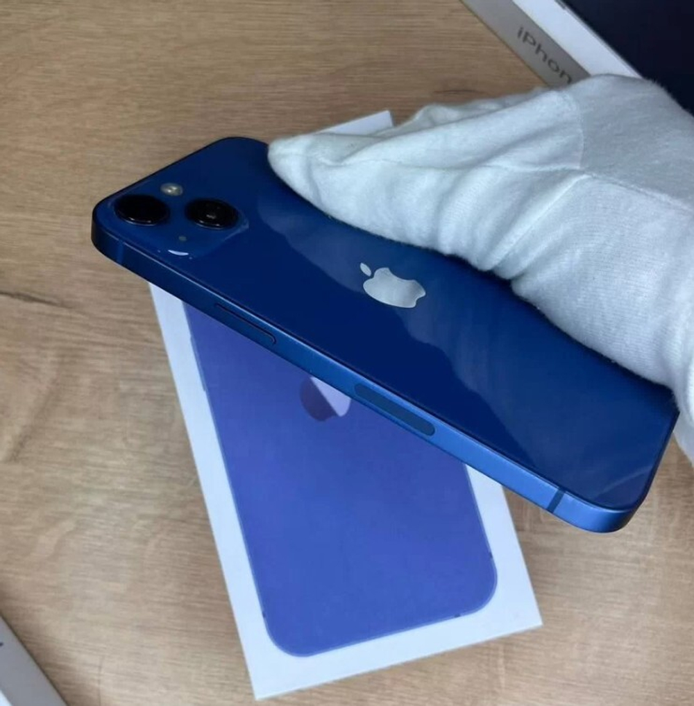 iPhone 13, 128 ГБ б/у