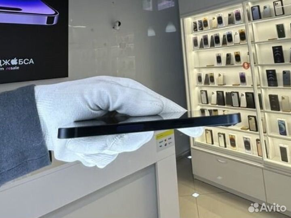 iPhone 13, 256 ГБ б/у