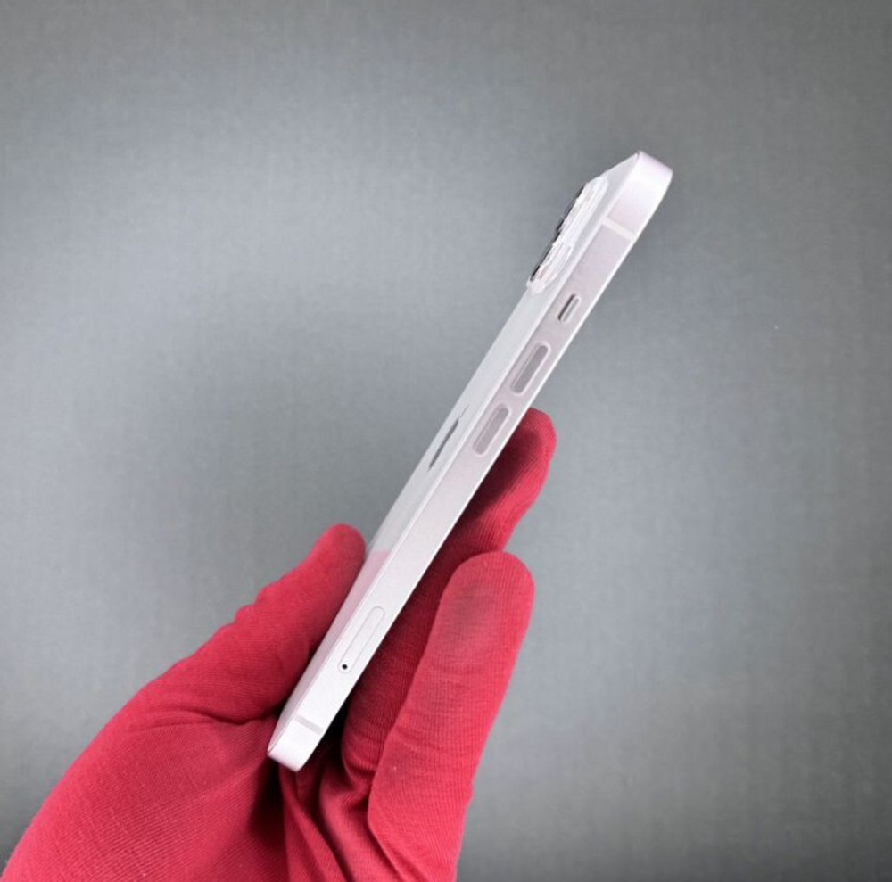 iPhone 13, 128 ГБ б/у