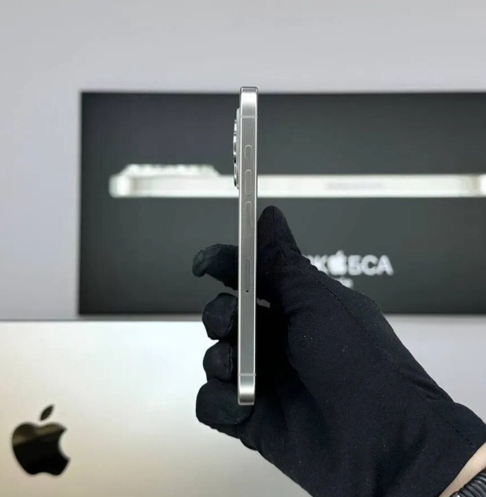 iPhone 15 Pro Max, 256 ГБ б/у