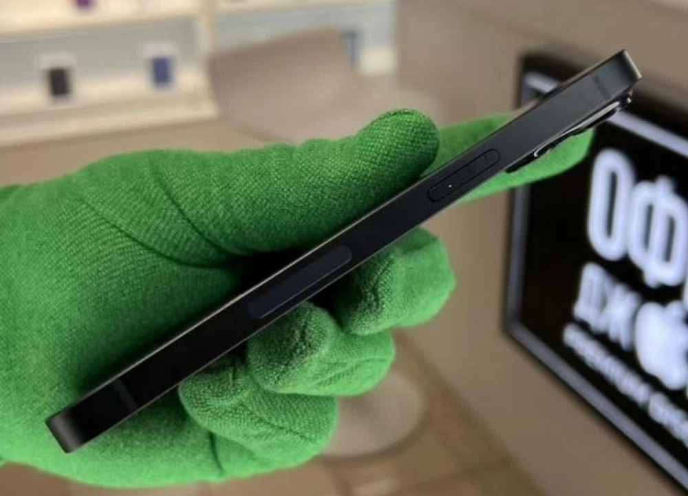 iPhone 14, 256 ГБ б/у