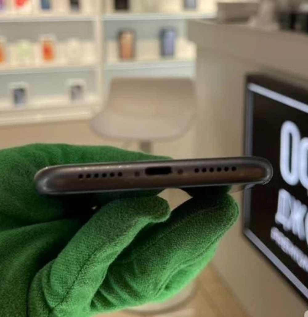 iPhone 11 64 ГБ б/у