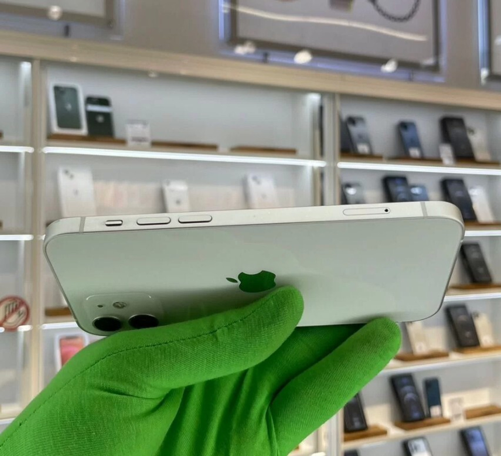 iPhone 12, 256 ГБ б/у