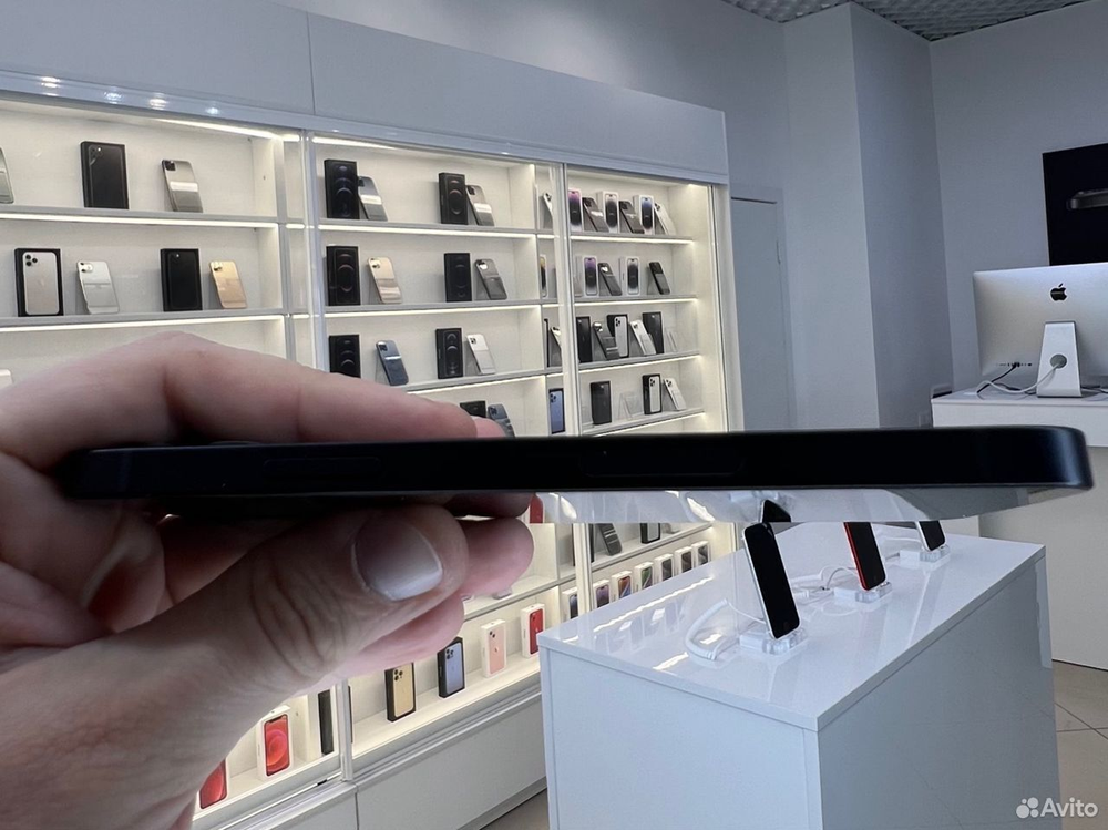 iPhone 12, 64 ГБ б/у