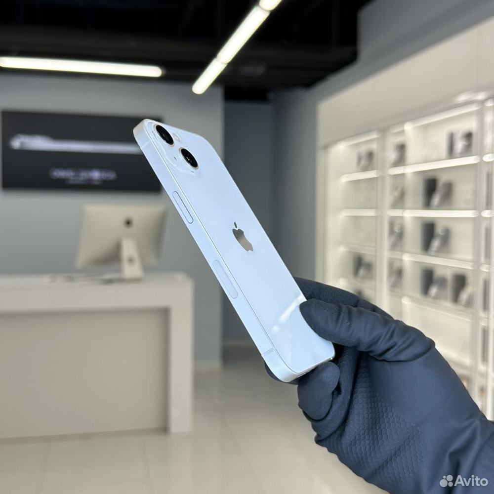 iPhone 13, 256 ГБ б/у