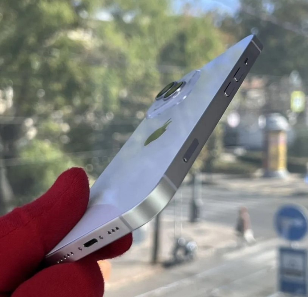 iPhone 14, 256 ГБ б/у