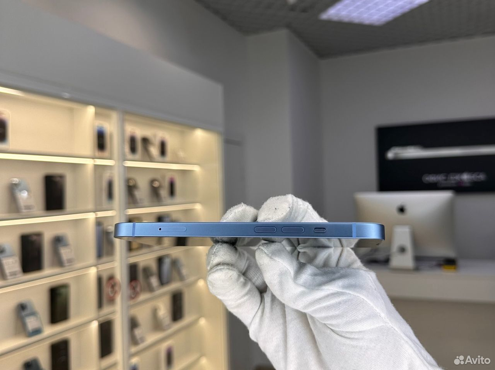 iPhone 14, 256 ГБ б/у