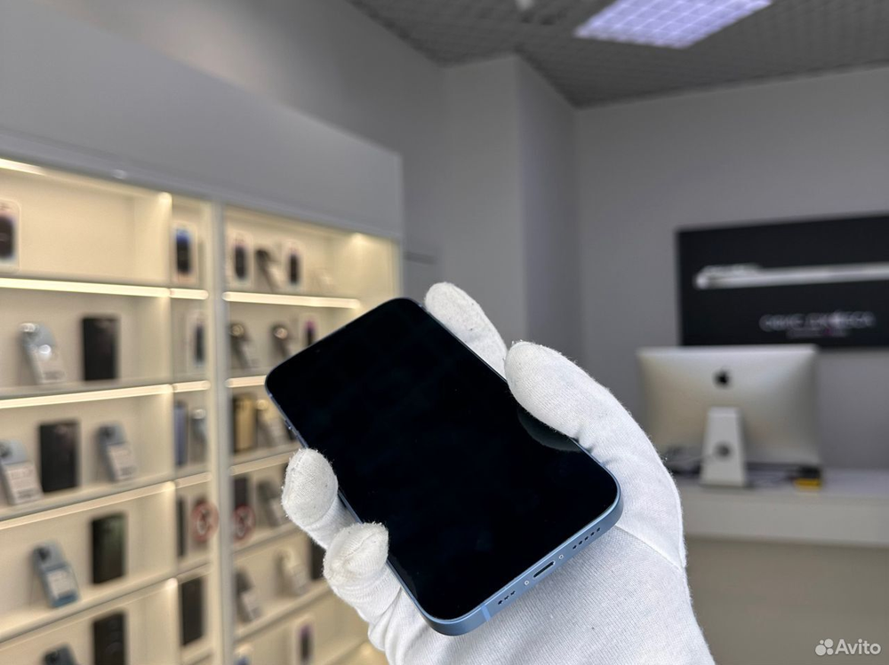 iPhone 14, 256 ГБ б/у