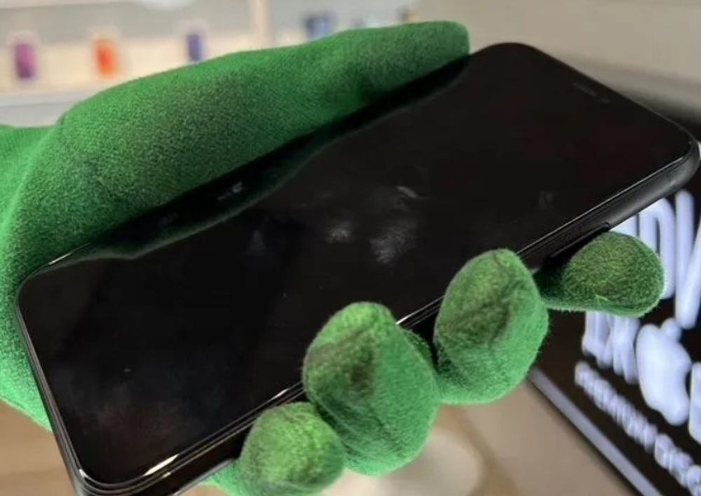 iPhone XR, 64 ГБ б/у