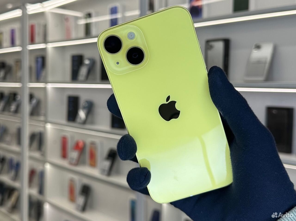 iPhone 14, 256 ГБ б/у