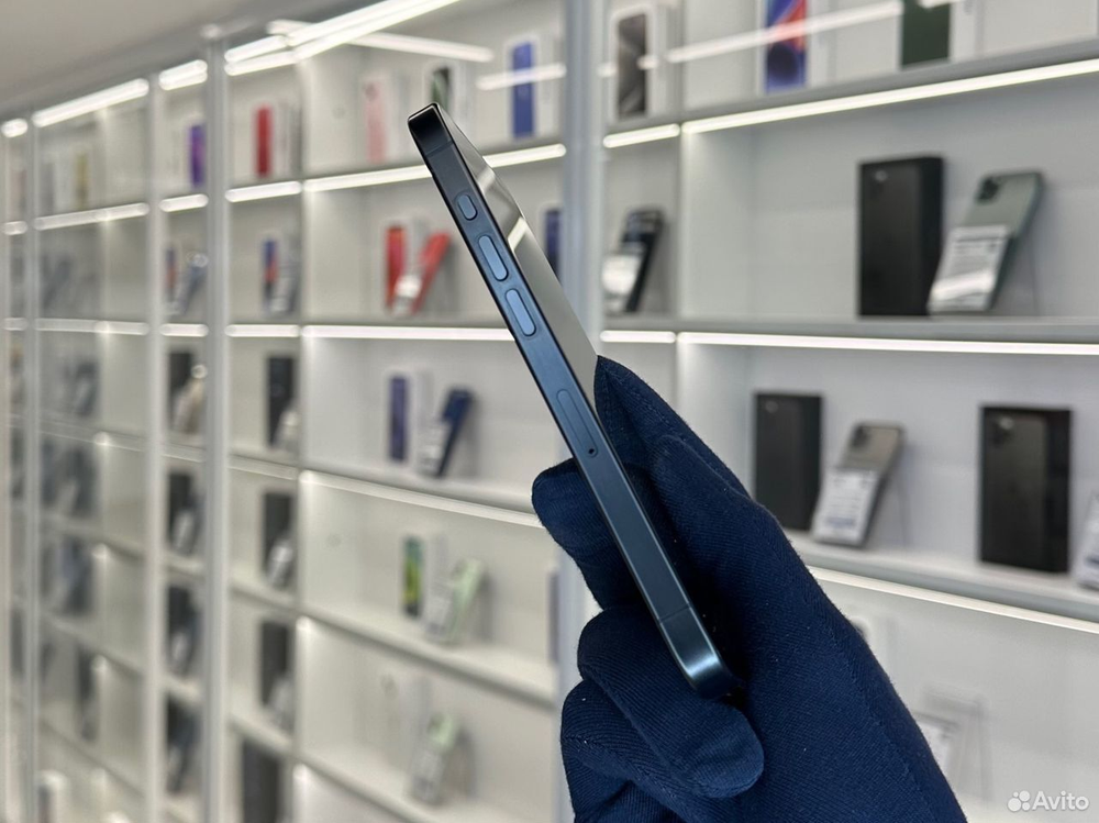 iPhone 15 Pro, 256 ГБ б/у