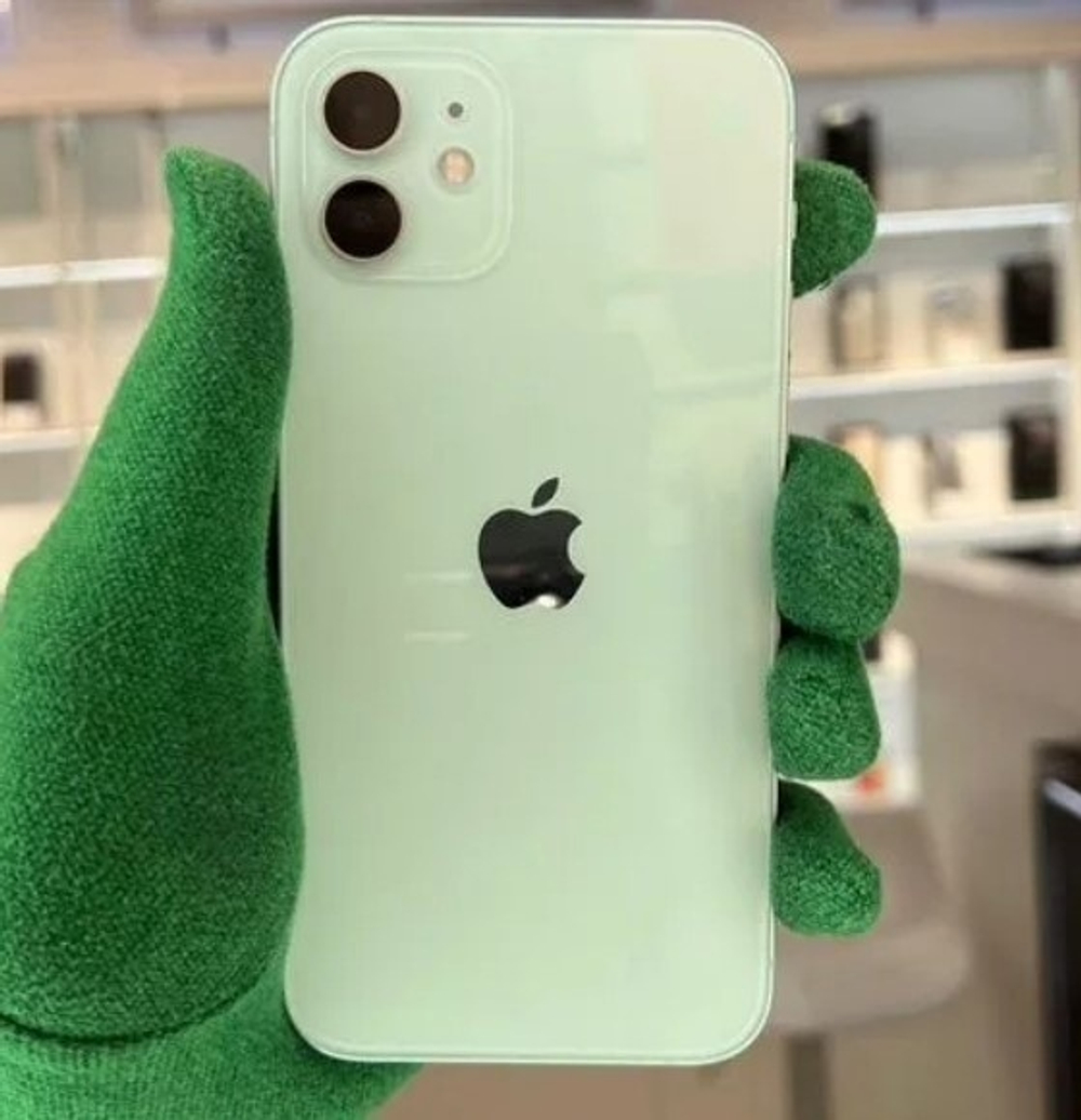 iPhone 12 64 ГБ б/у