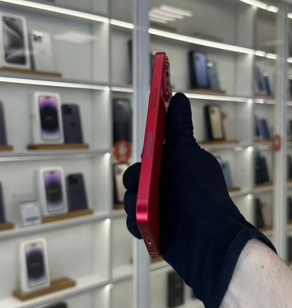 iPhone 13, 256 ГБ б/у