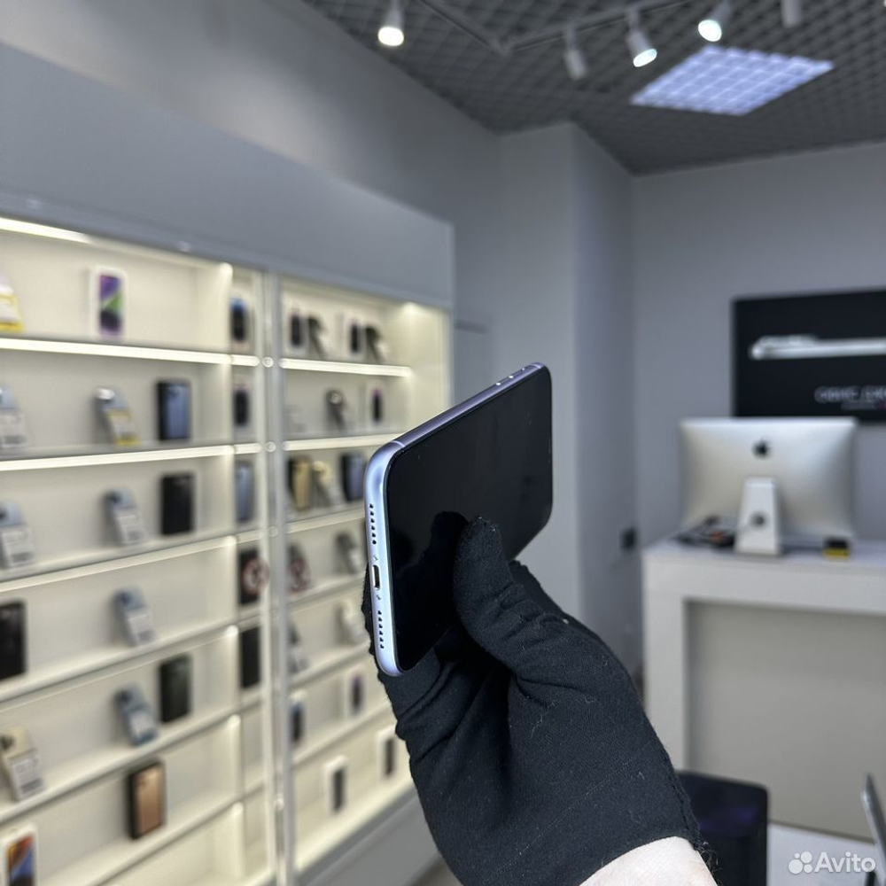 iPhone 11 256 ГБ б/у