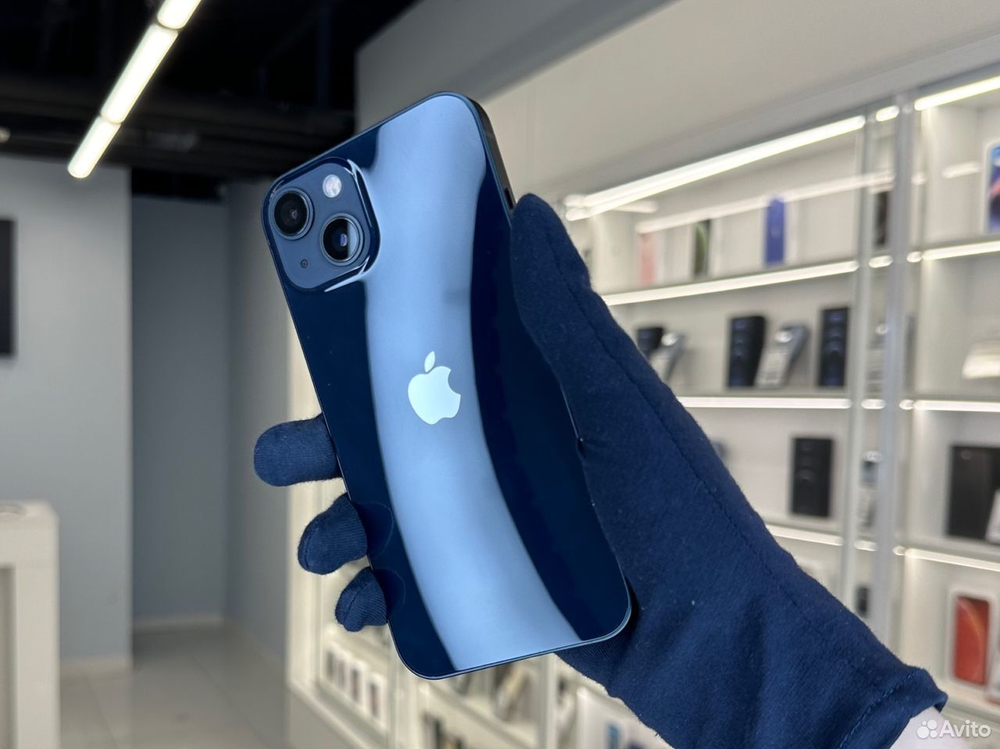iPhone 13, 256 ГБ б/у