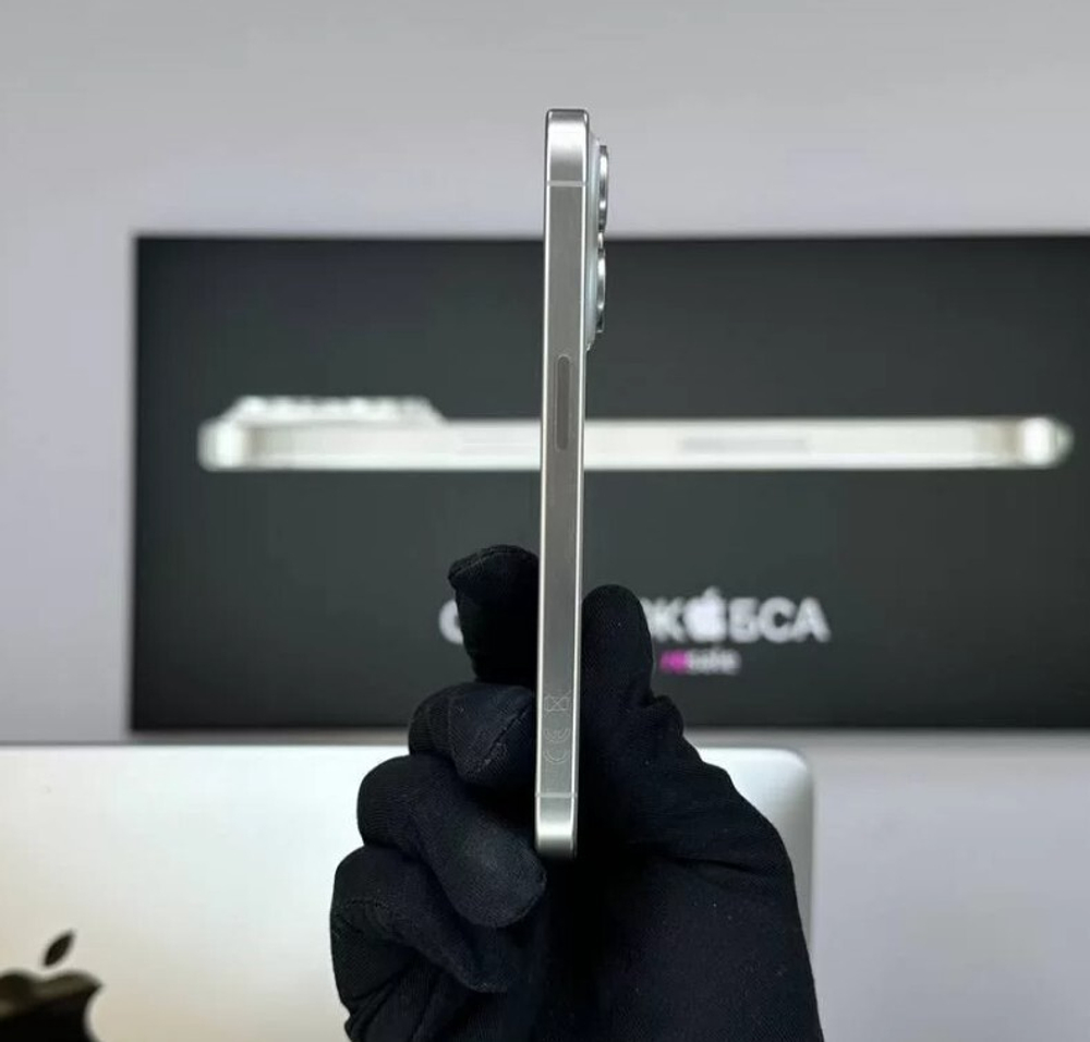 iPhone 15 Pro Max, 256 ГБ б/у