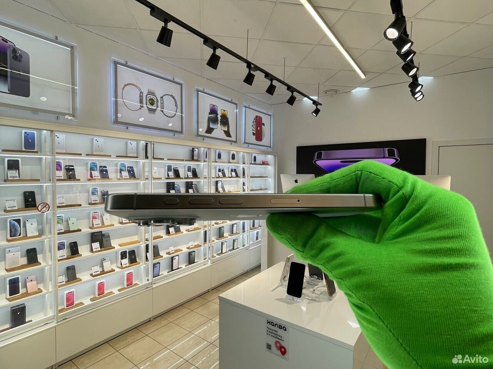 iPhone 15 Pro, 256 ГБ б/у