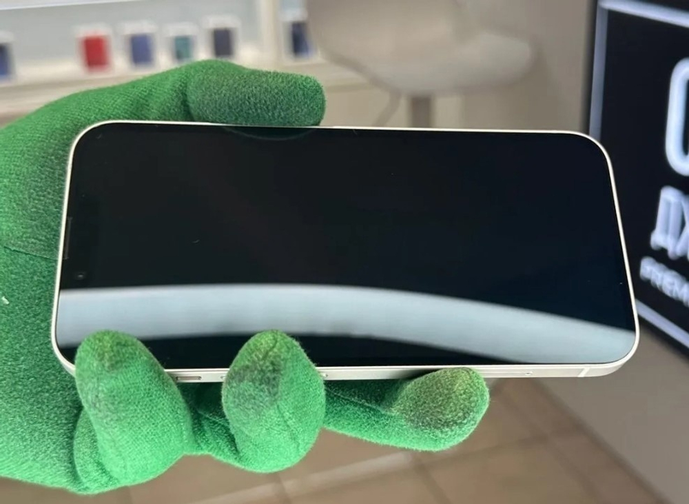 iPhone 14, 256 ГБ б/у