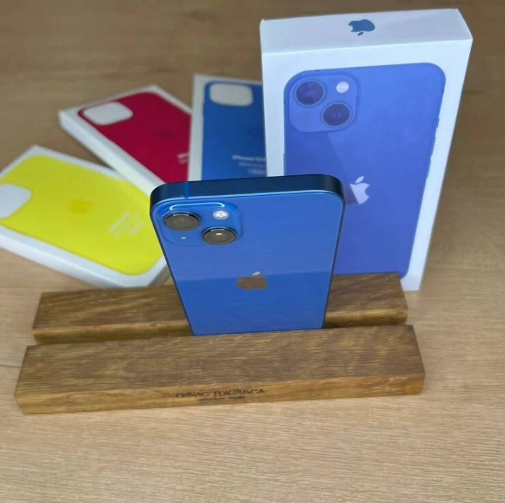 iPhone 13, 256 ГБ б/у