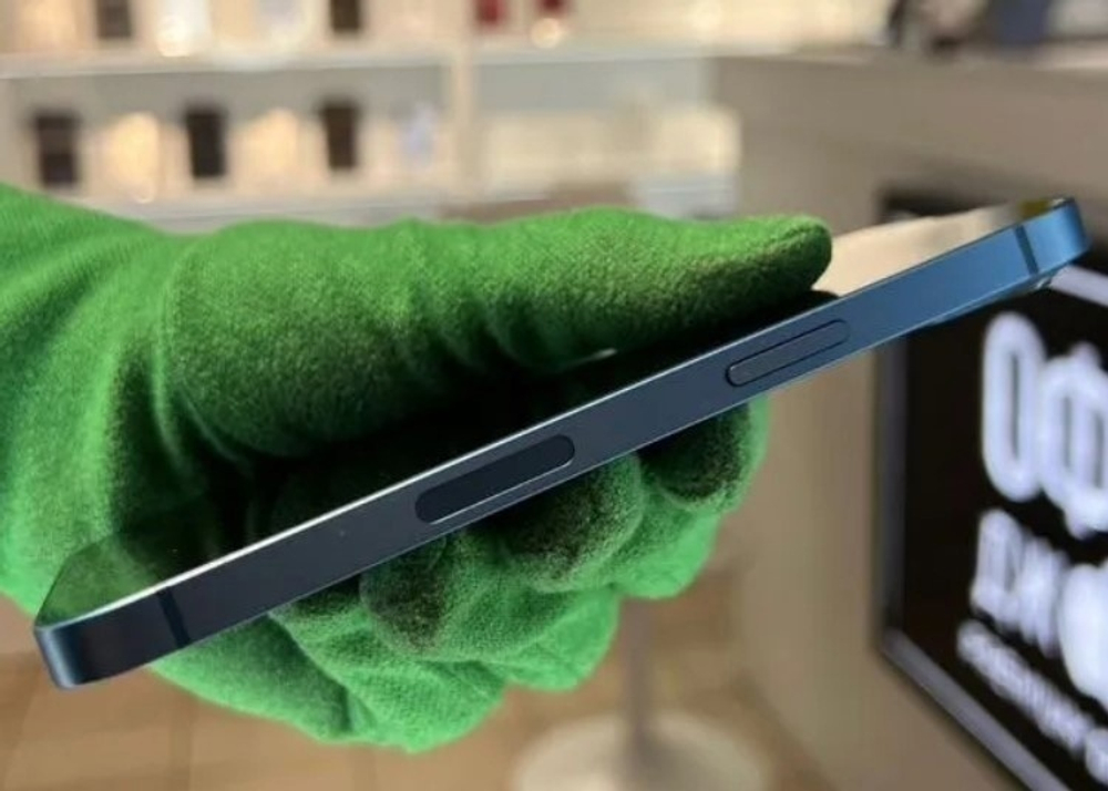 iPhone 13, 256 ГБ б/у