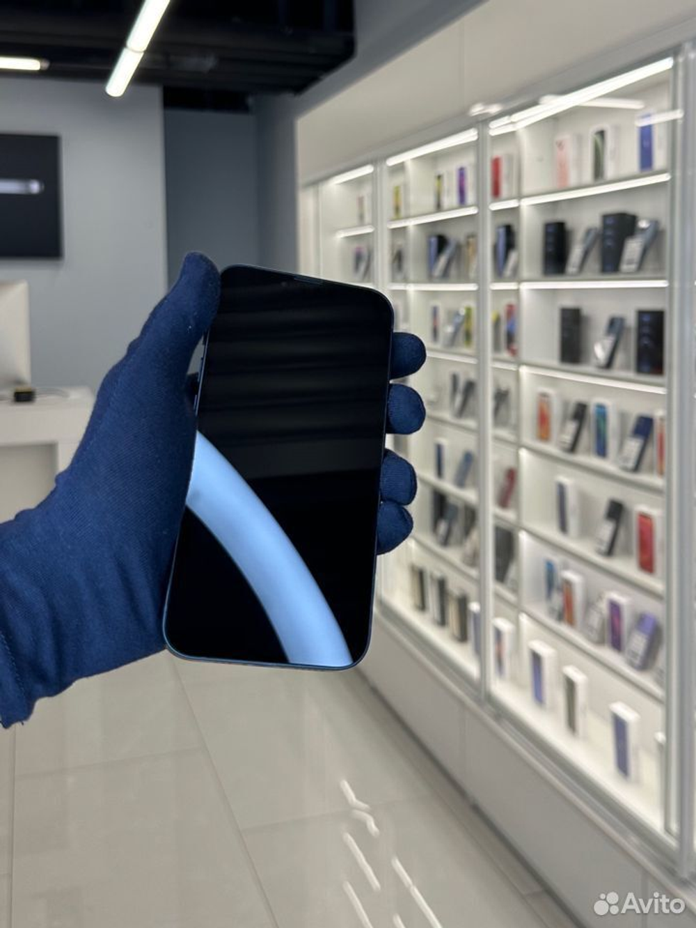 iPhone 13, 256 ГБ б/у