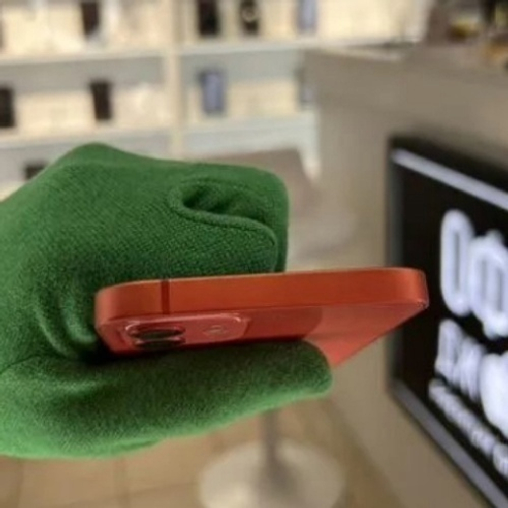 iPhone 12 256 ГБ б/у