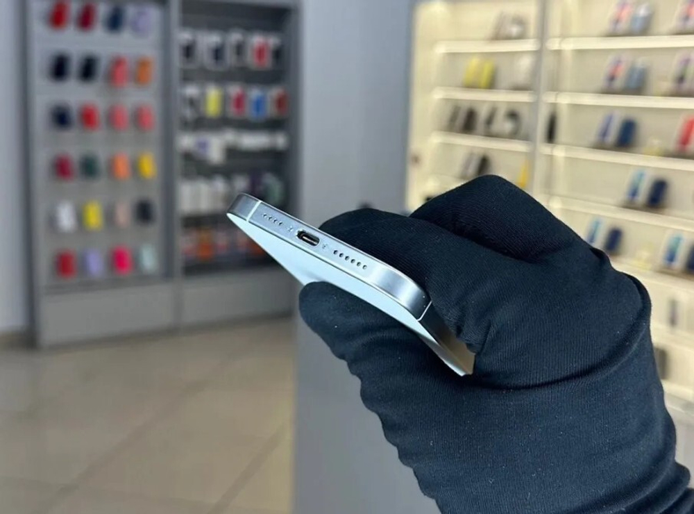 iPhone 15 Pro, 128 ГБ б/у