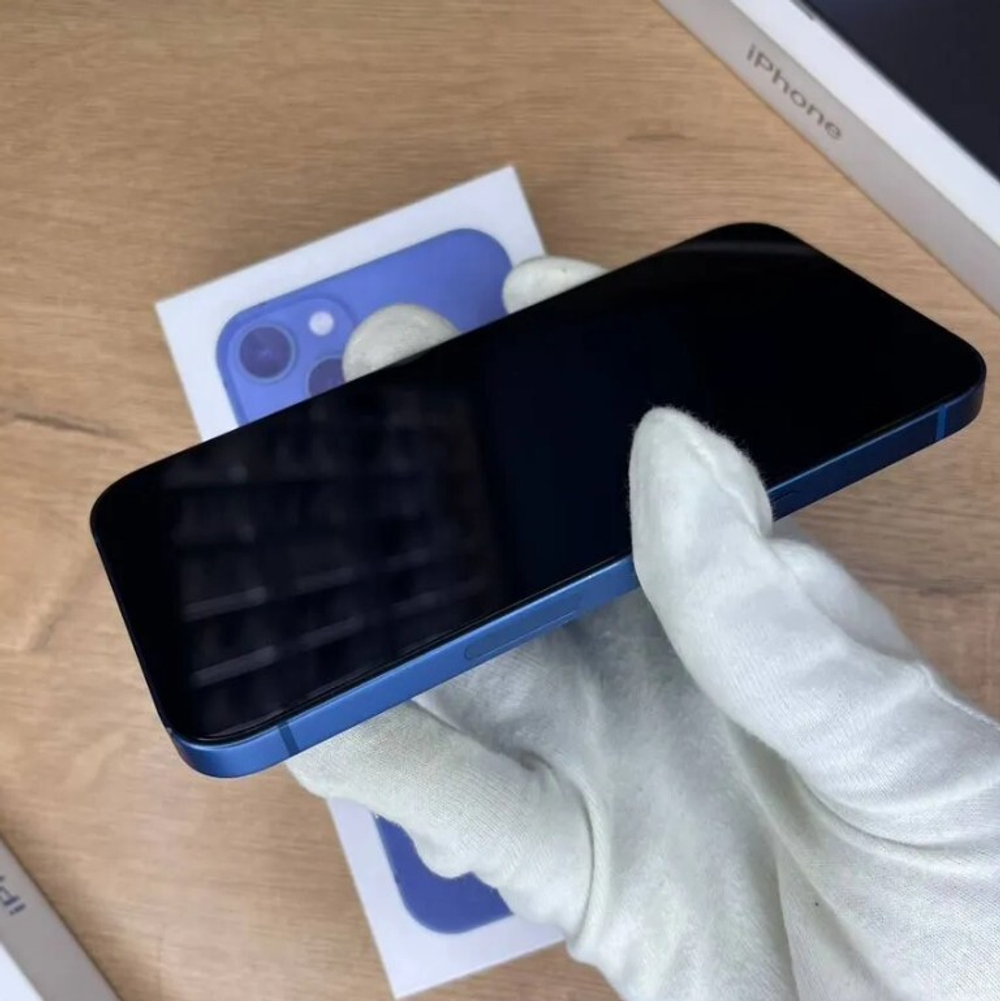 iPhone 13, 128 ГБ б/у