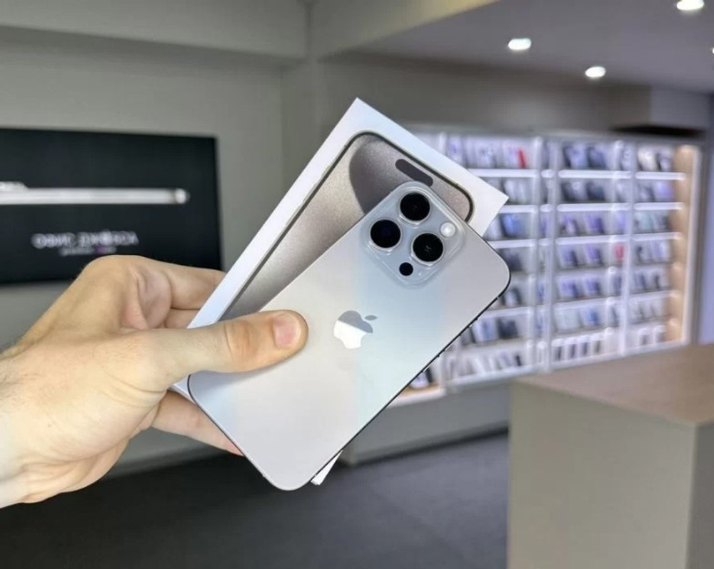 iPhone 15 Pro, 256 ГБ б/у