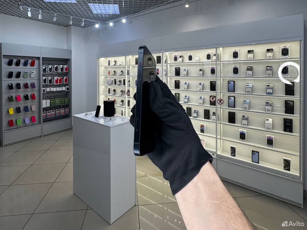 iPhone 14, 128 ГБ б/у
