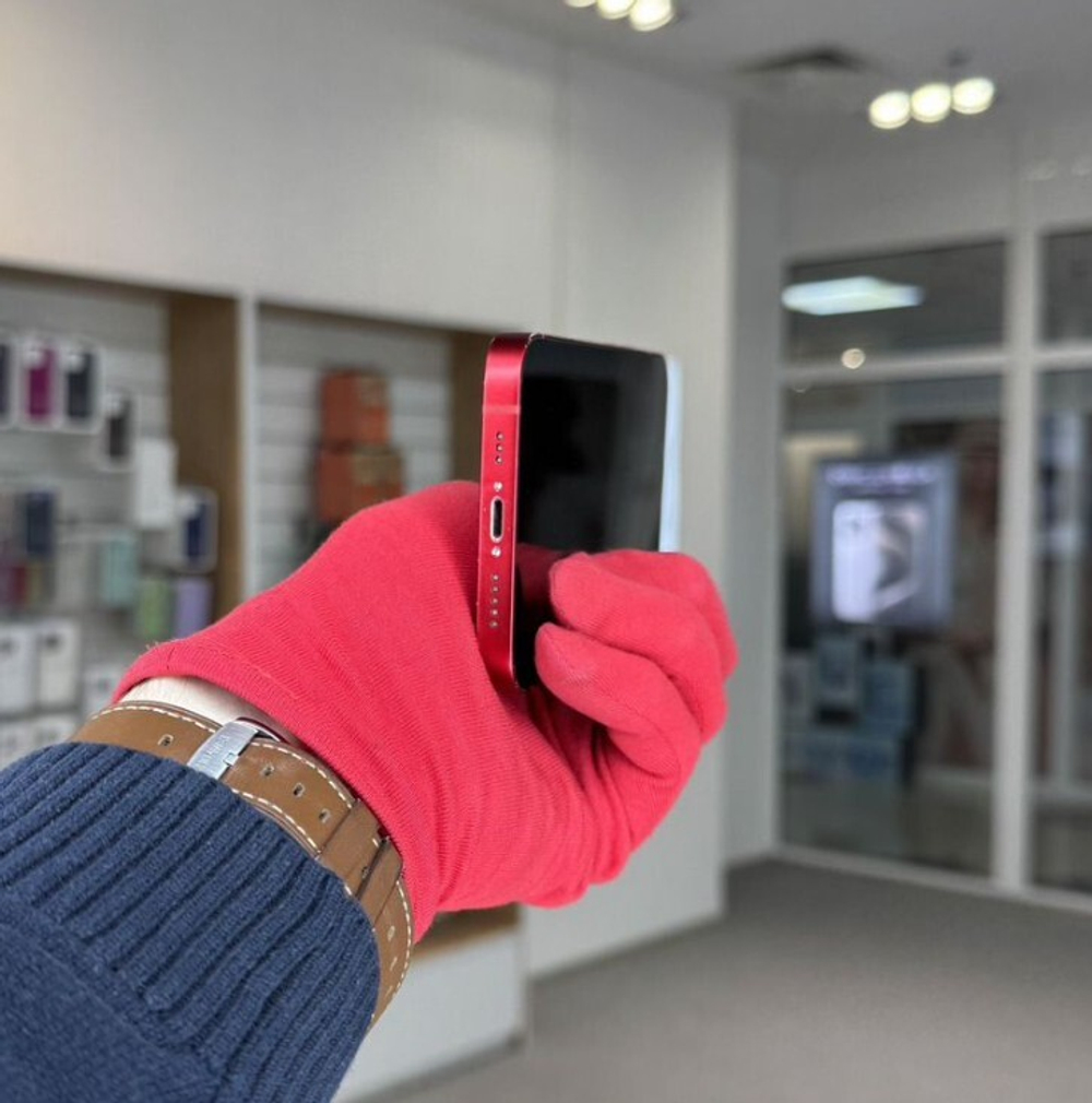 iPhone 13, 128 ГБ б/у