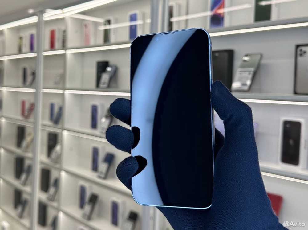 iPhone 14, 256 ГБ б/у