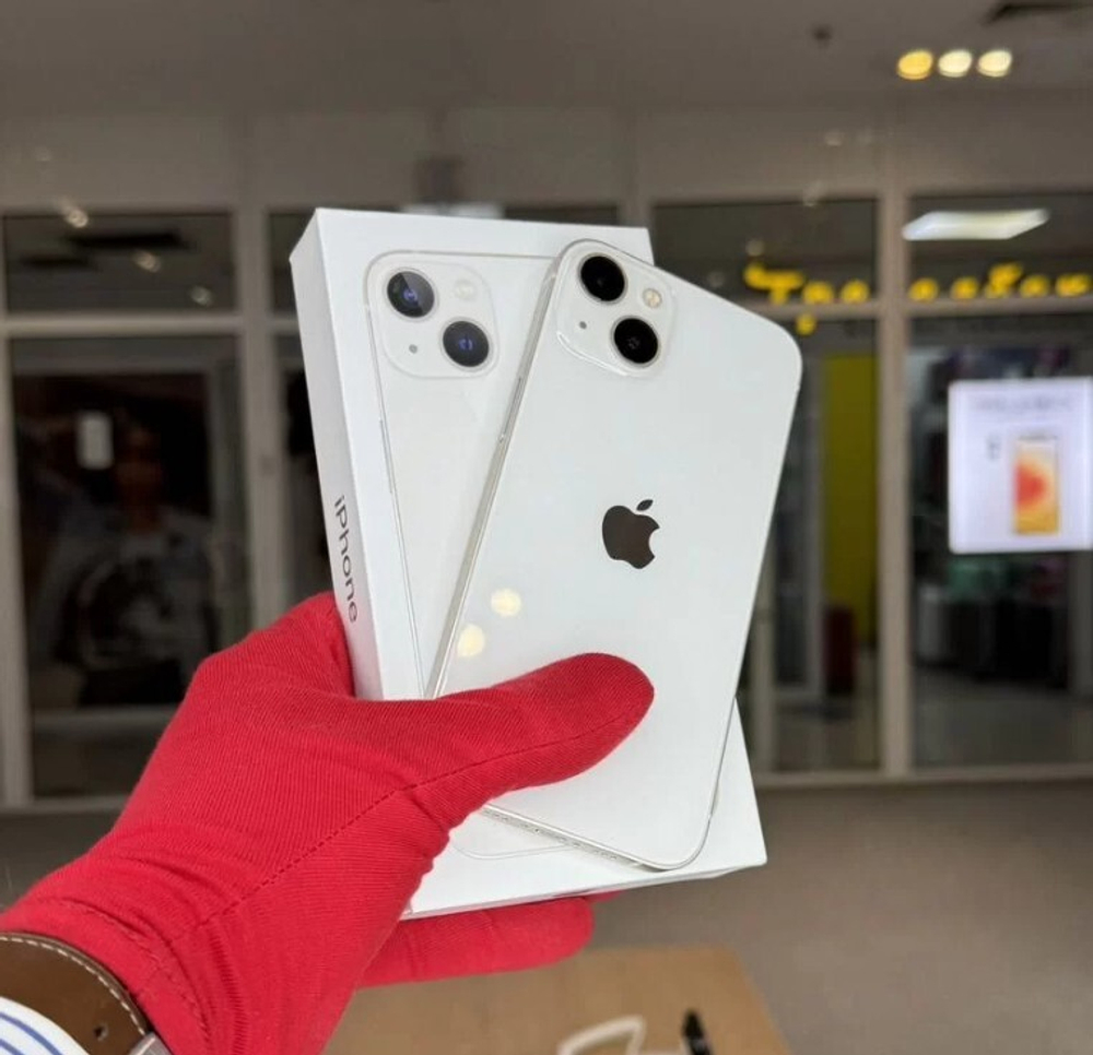 iPhone 13, 128 ГБ б/у