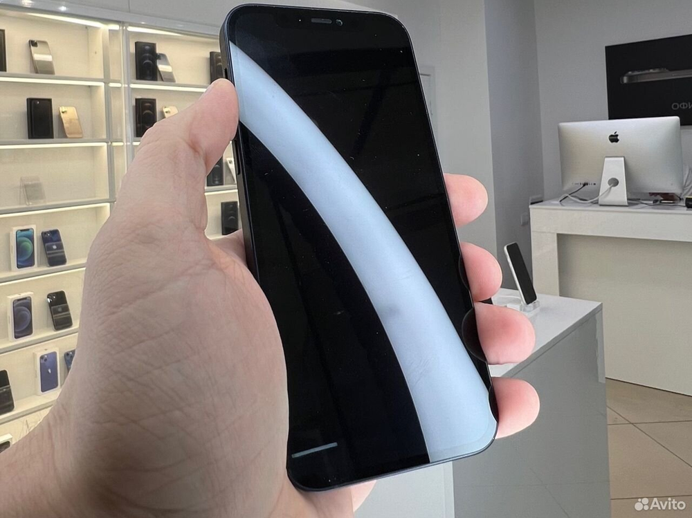 iPhone 12, 64 ГБ б/у