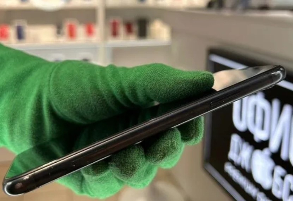 iPhone XR, 256 ГБ б/у