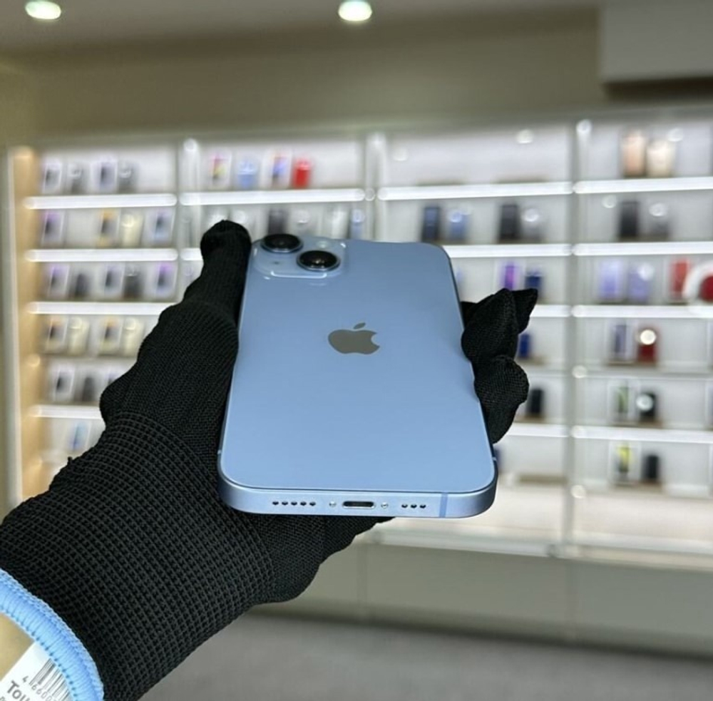 iPhone 14, 256 ГБ б/у