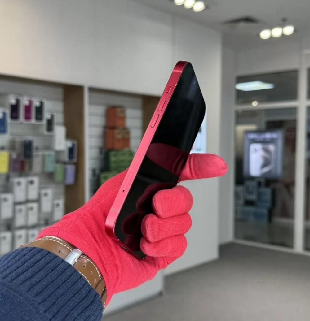iPhone 13, 128 ГБ б/у