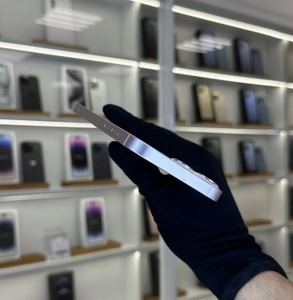 iPhone 13, 128 ГБ б/у