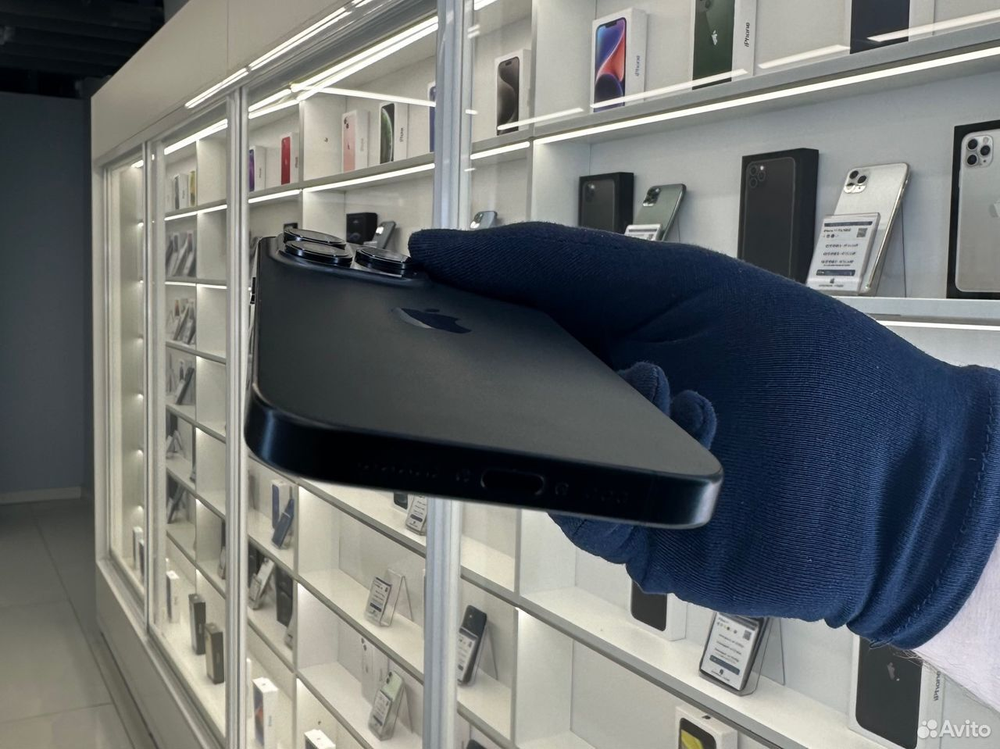 iPhone 15 Pro, 256 ГБ б/у