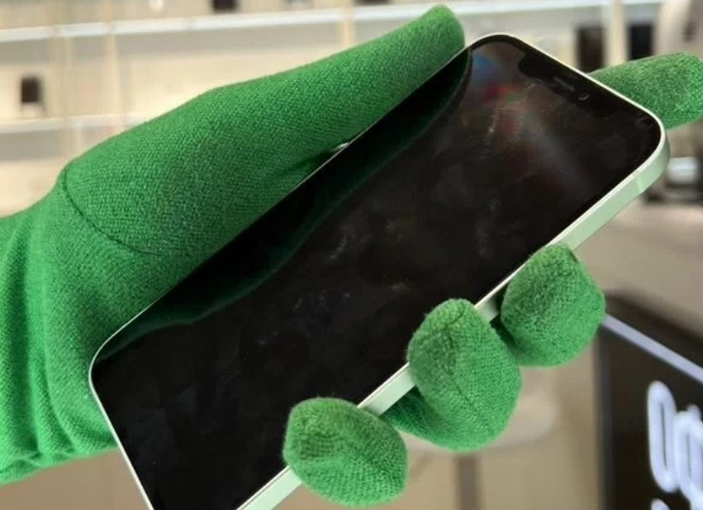 iPhone 12 64 ГБ б/у