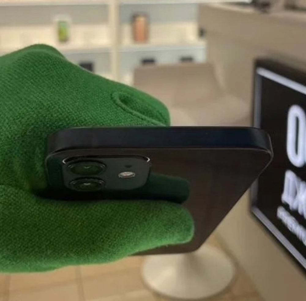iPhone 12 256 ГБ б/у